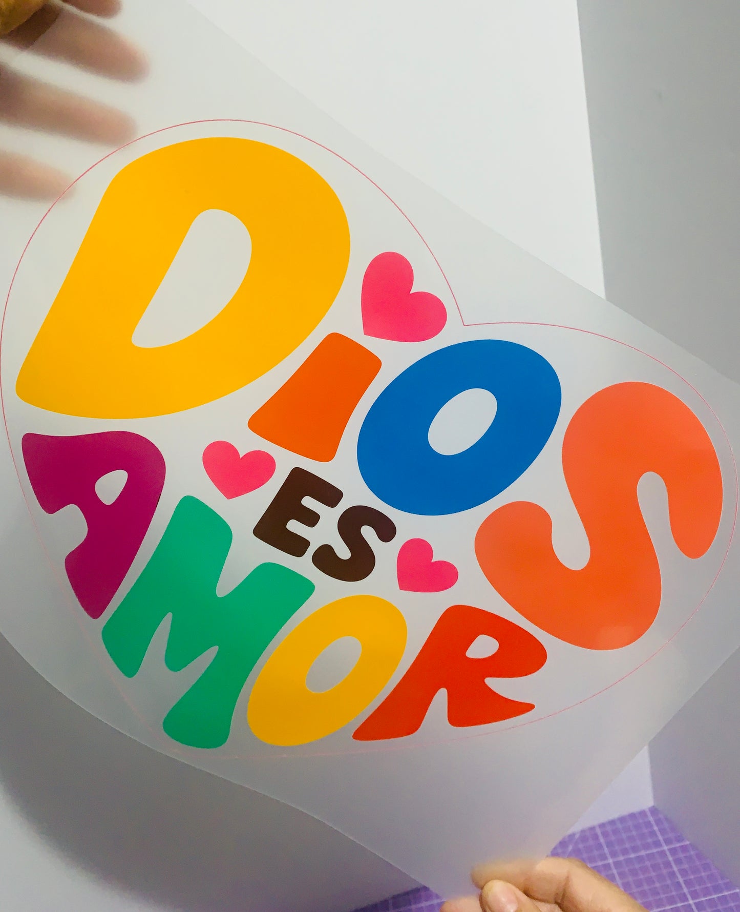 Dios Es Amor - DTF Transfer - Adult (10in)